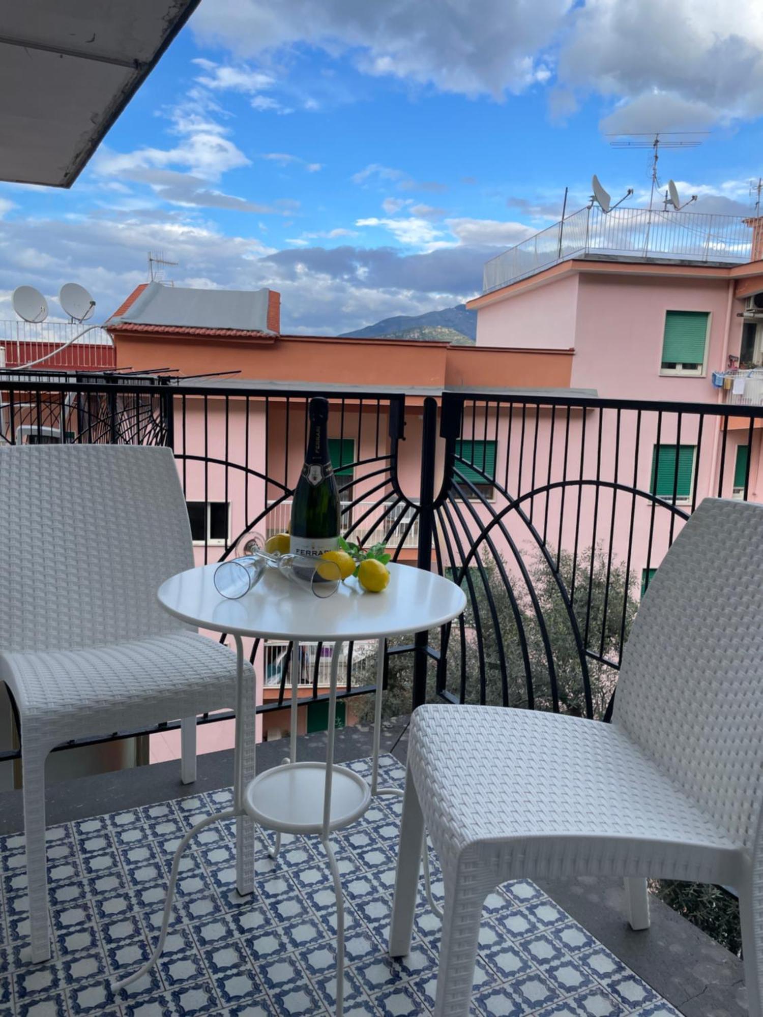 Ca Do Sorrento Sensations Bed & Breakfast Exterior photo